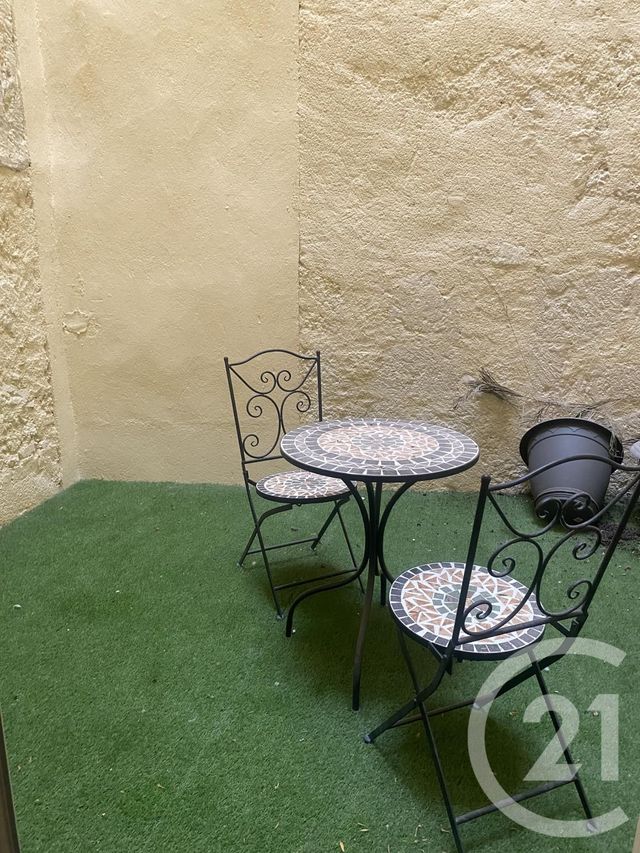 Appartement F3 à vendre - 3 pièces - 82 m2 - Pezenas - 34 - LANGUEDOC-ROUSSILLON