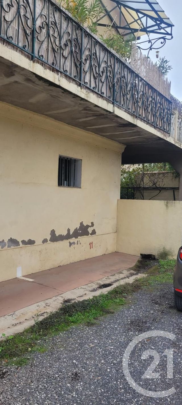 Parking à louer - 6 m2 - Pezenas - 34 - LANGUEDOC-ROUSSILLON